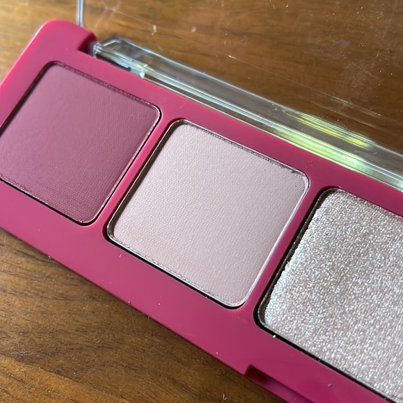 Natasha Denona eyeshadow palate cupid - Picture 3 of 4
